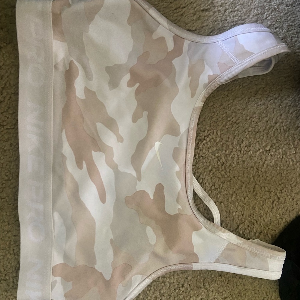 Two Nike bras - Picture 2 of 4